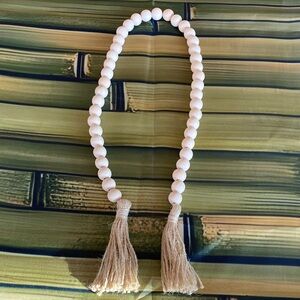 Cream Beaded Garland With Tassels
